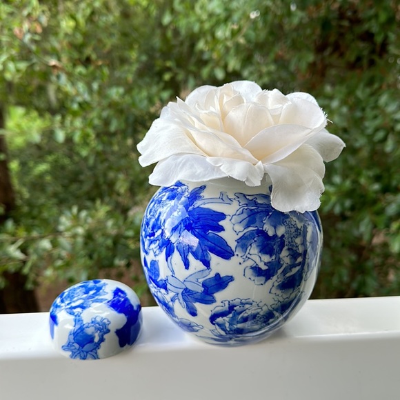 Vintage Lidded Blue and White Floral Ceramic Jar - Picture 1 of 7